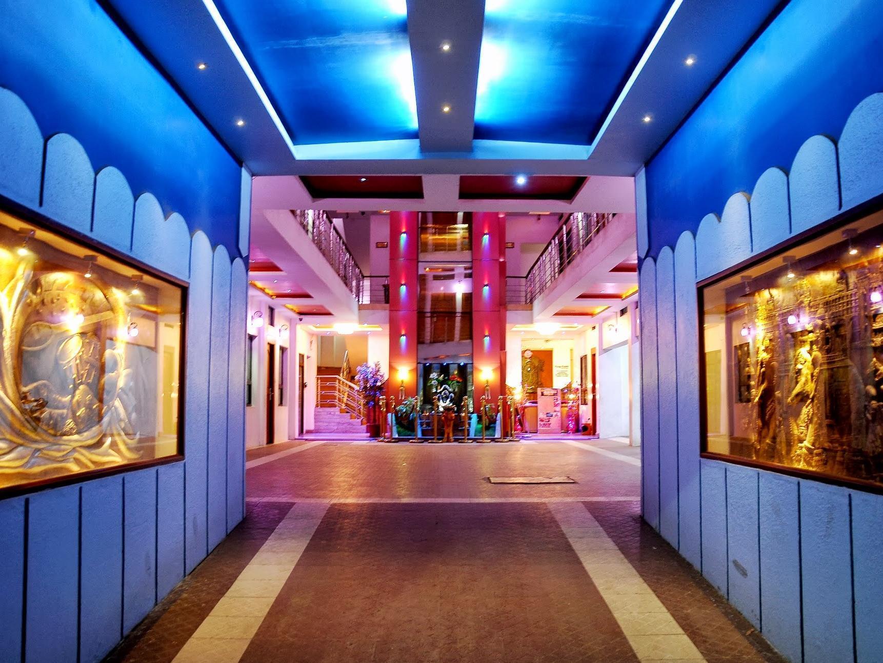 Hotel Kings Kastle Mysore Esterno foto