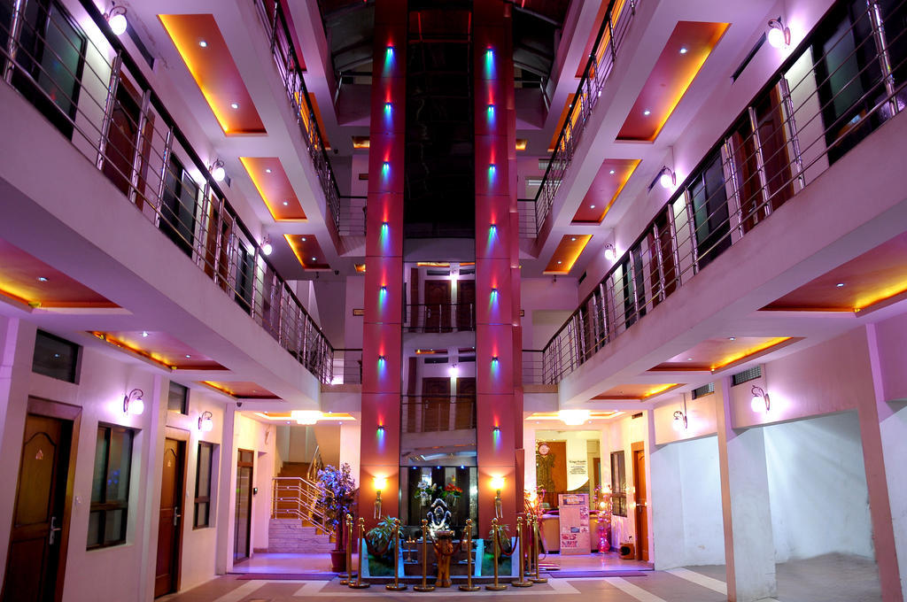 Hotel Kings Kastle Mysore Esterno foto