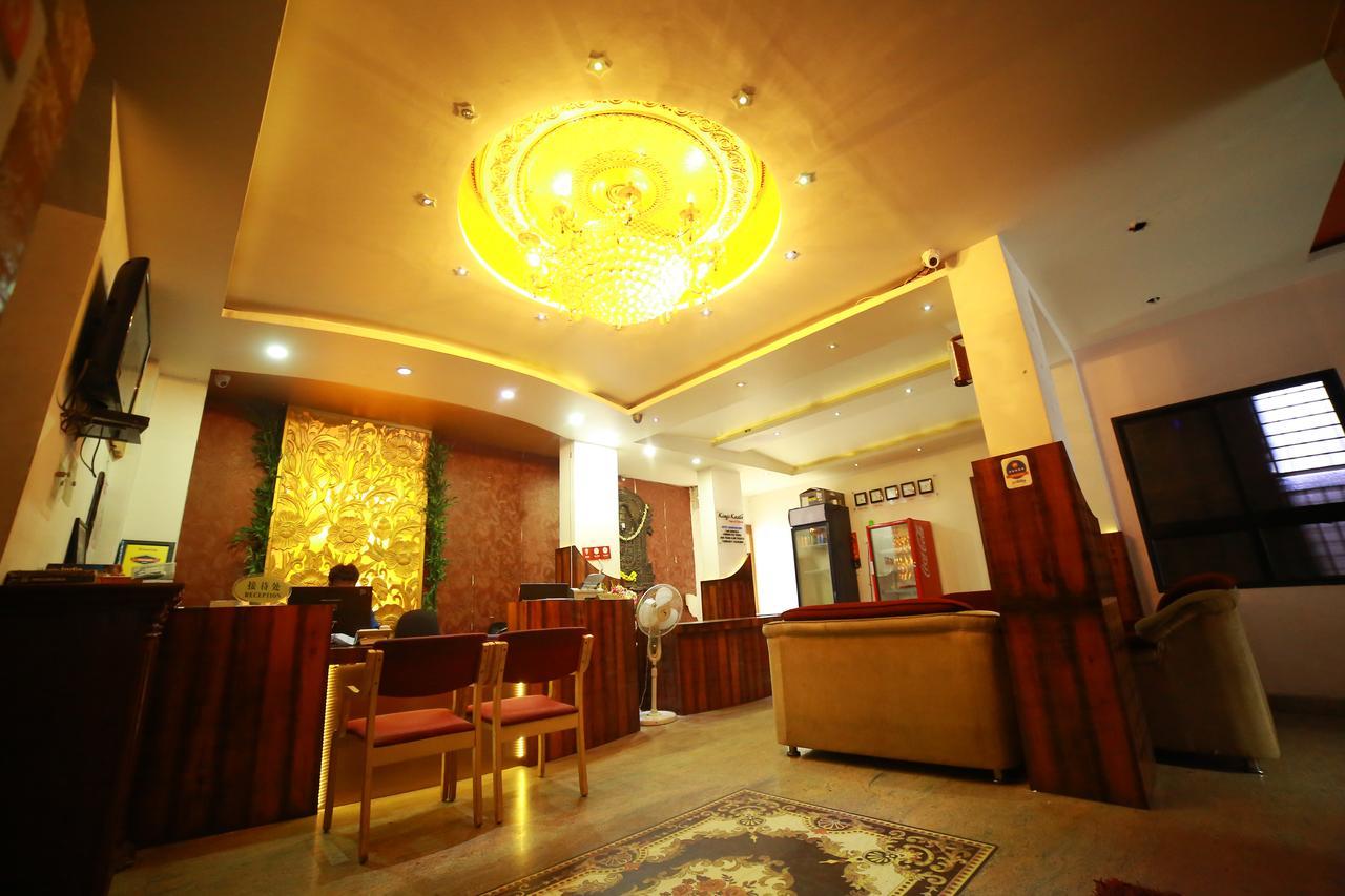 Hotel Kings Kastle Mysore Esterno foto