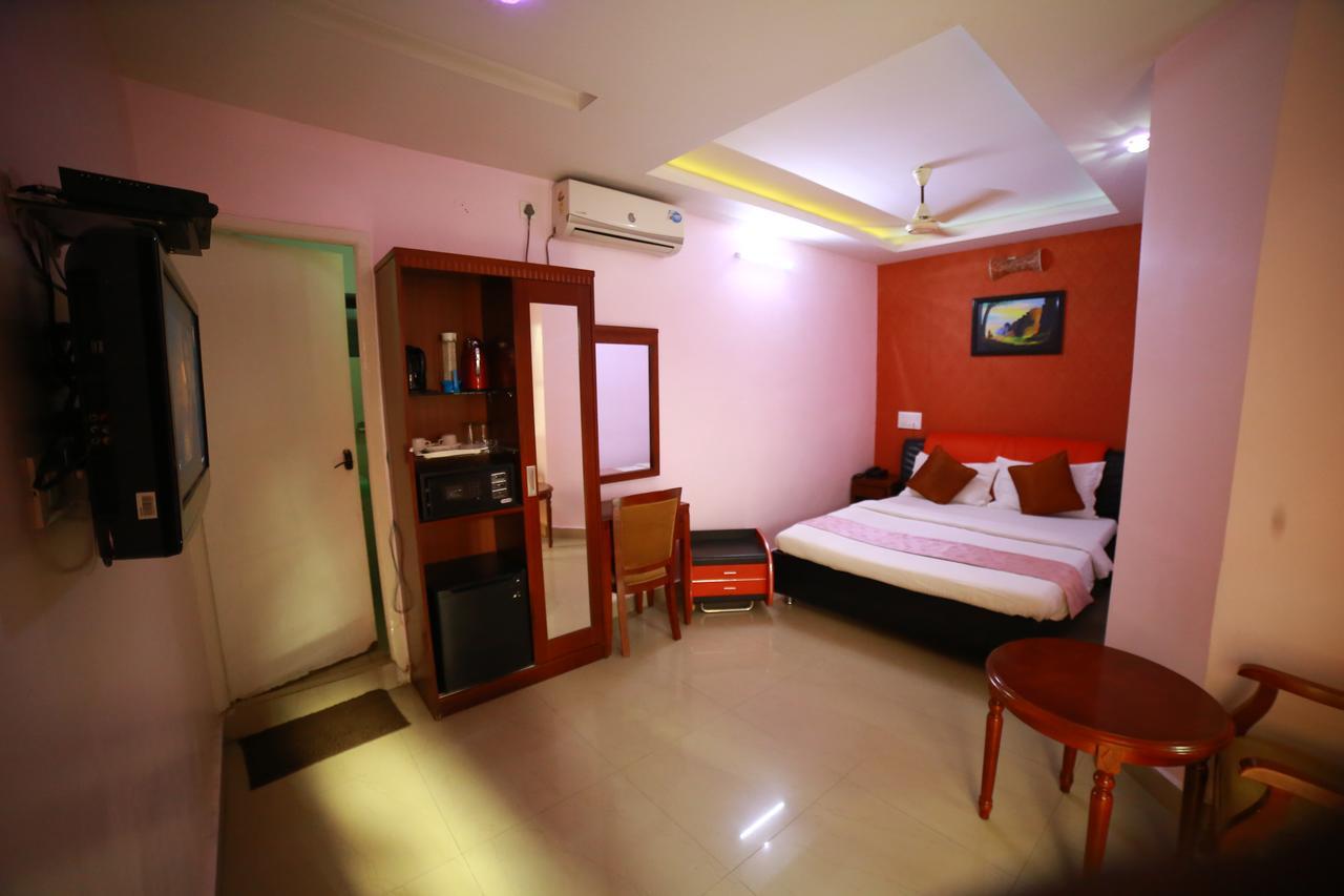 Hotel Kings Kastle Mysore Esterno foto