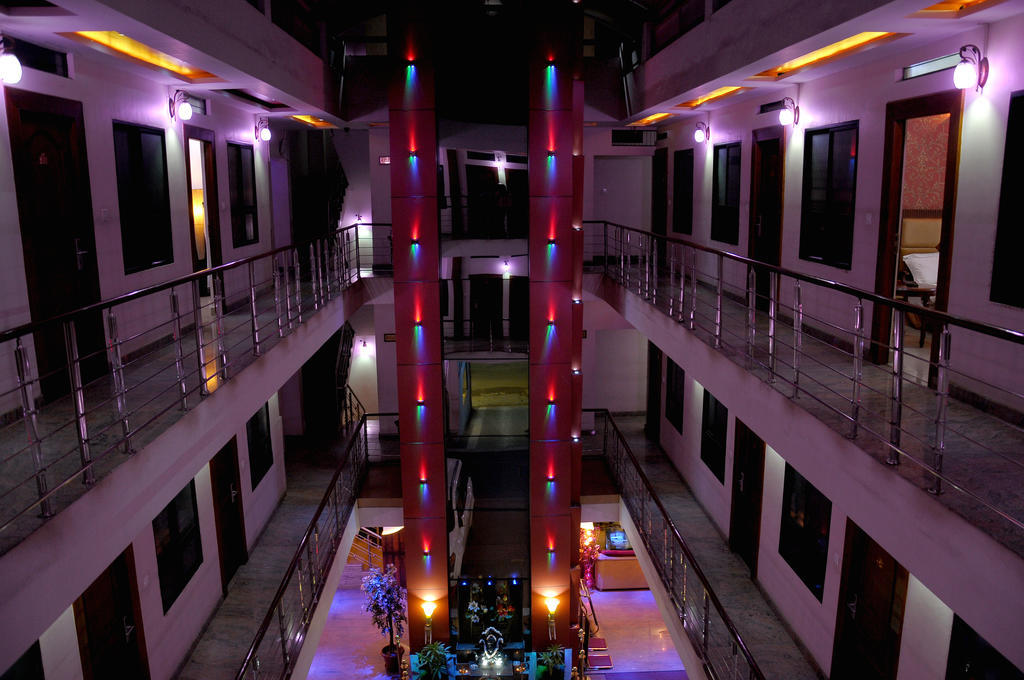 Hotel Kings Kastle Mysore Esterno foto